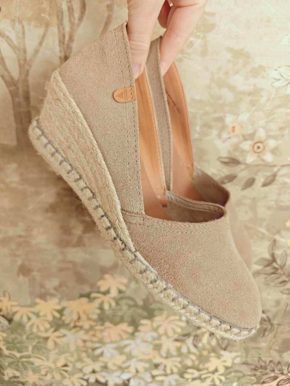 Verbenas Mamen Taupe Suede Espadrille Wedges Made in Spain EU 39
